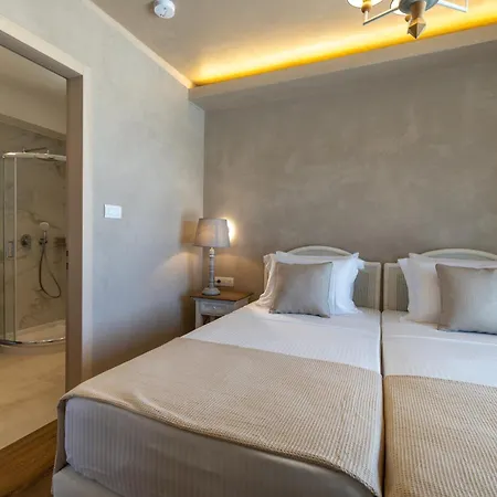 Zeus Luxury - Poseidon * Szpartiá