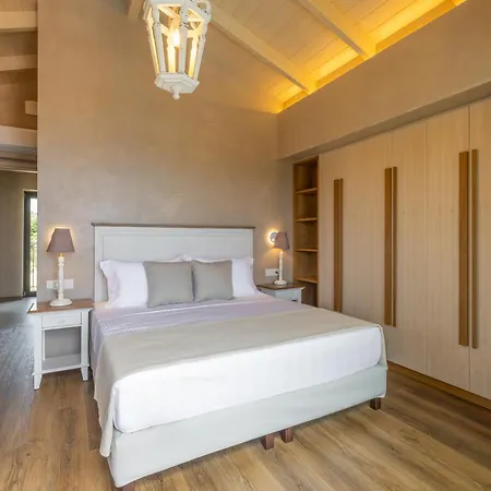 Zeus Luxury - Poseidon Lodge Σπαρτιά