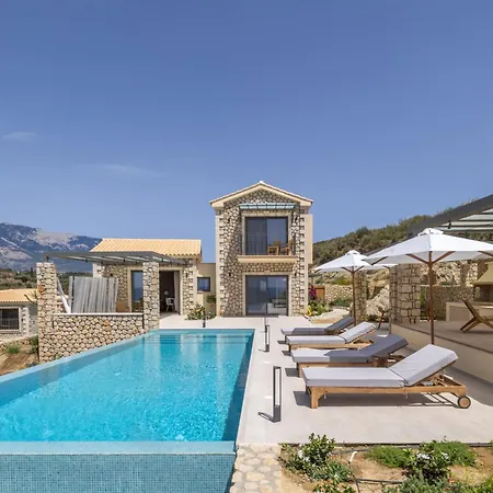 Lodge Zeus Luxury - Poseidon Spartià