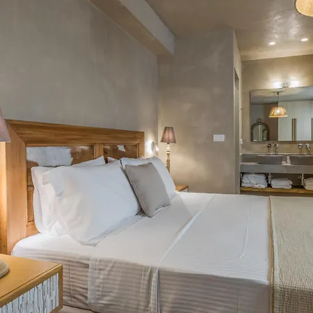 Zeus Luxury - Poseidon Спартия